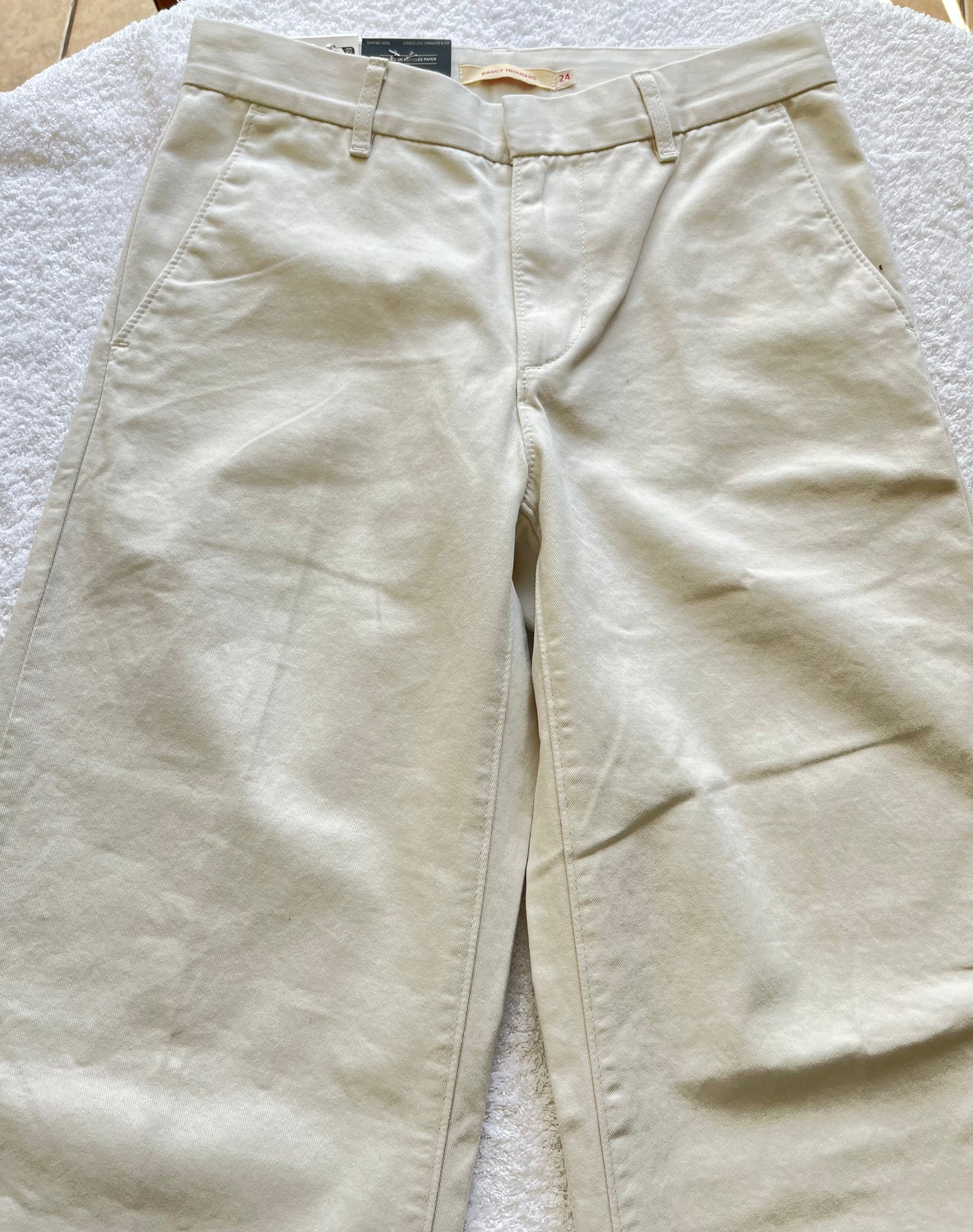 Pantalon Chino Levis (Mujer)